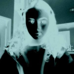 Meet your Posher, Fatimzahra